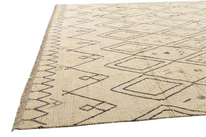 9' 10 x 14' 7 Hand Knotted Moroccan Wool Rug