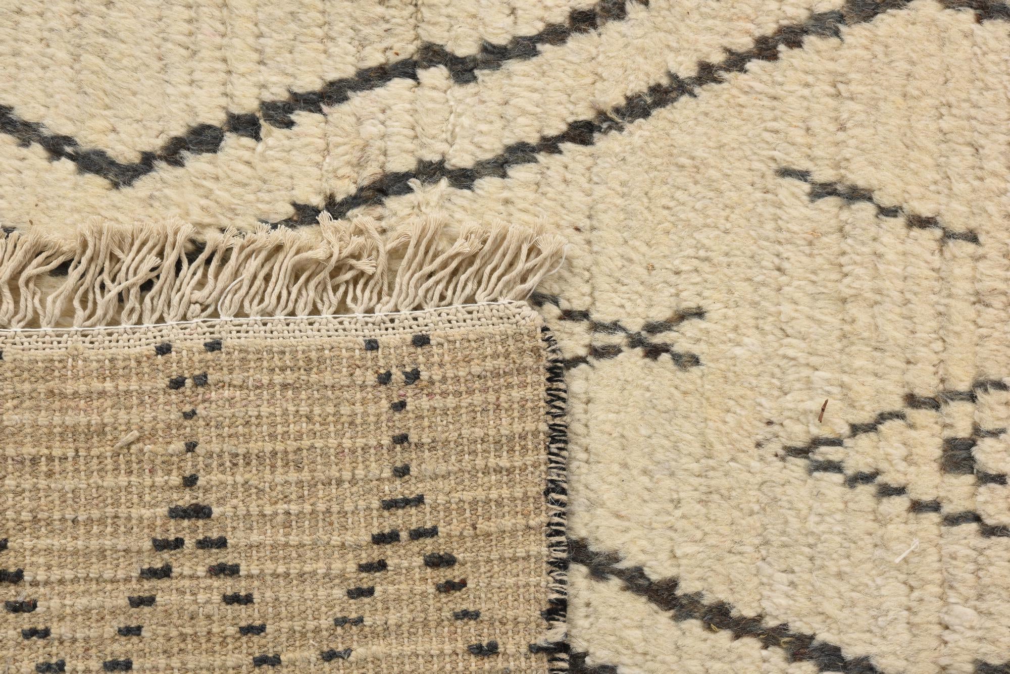 9' 10 x 14' 7 Hand Knotted Moroccan Wool Rug