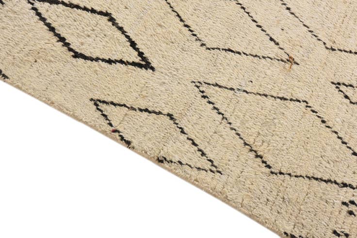 Detail image of 10' x 14' 6 Hand Knotted Moroccan Wool Rug