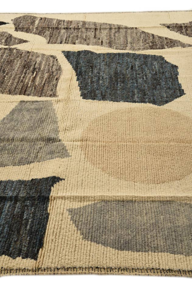 Detail image of 9' x 12' 8 Hand Knotted Moroccan Wool Rug