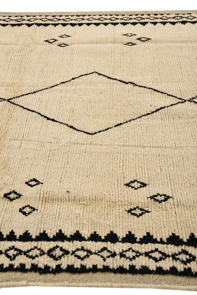 6' 2 x 9' 3 Hand Knotted Moroccan Wool Rug