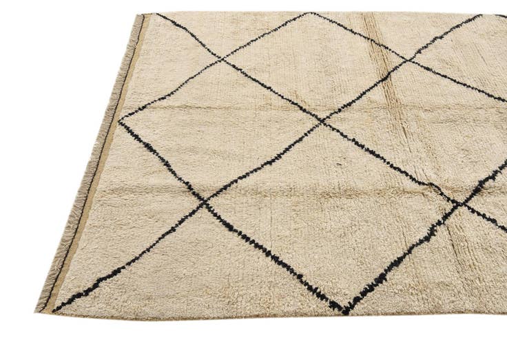 Detail image of 5' 2 x 7' 5 Hand Knotted Moroccan Wool Rug