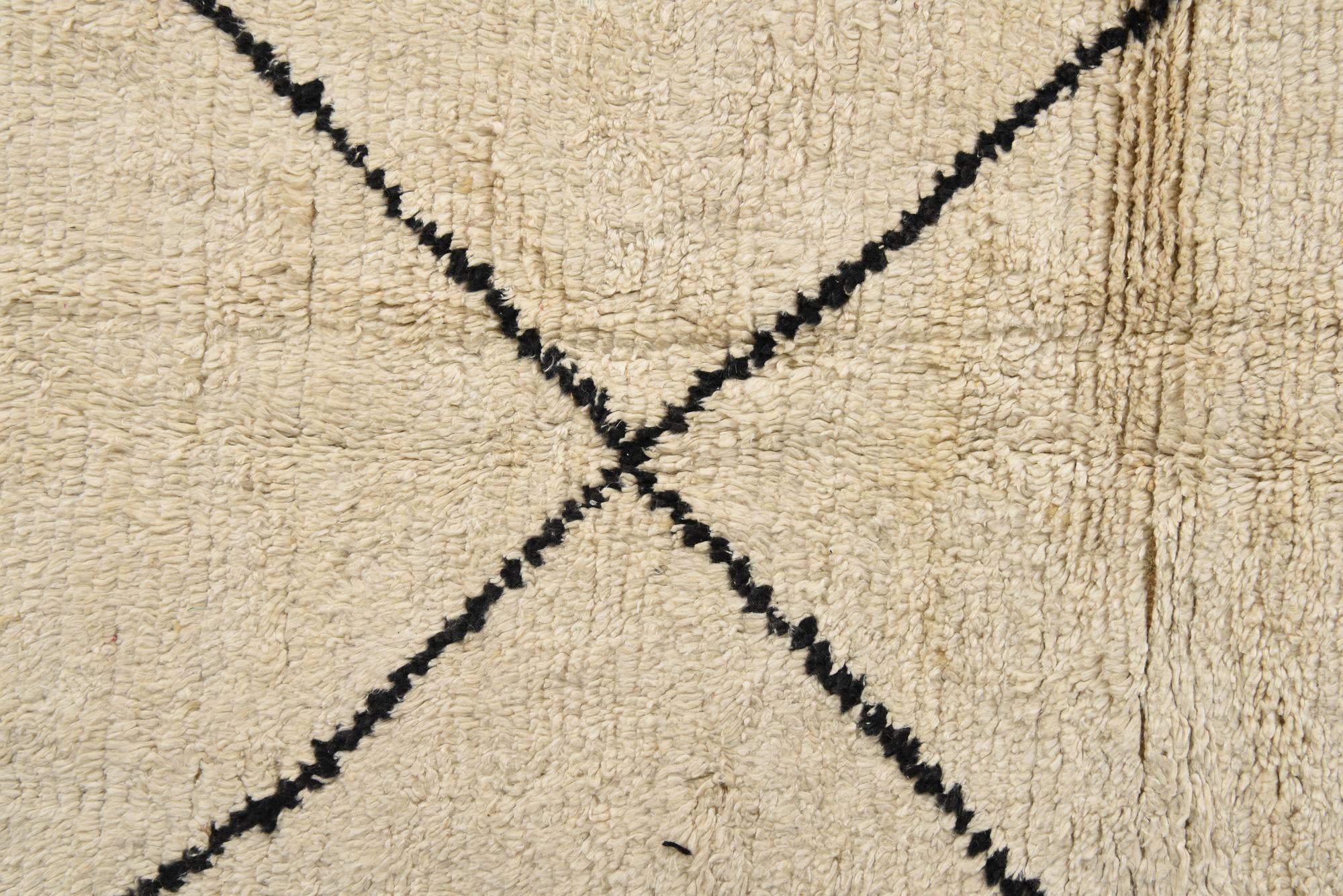 5' 2 x 7' 5 Hand Knotted Moroccan Wool Rug