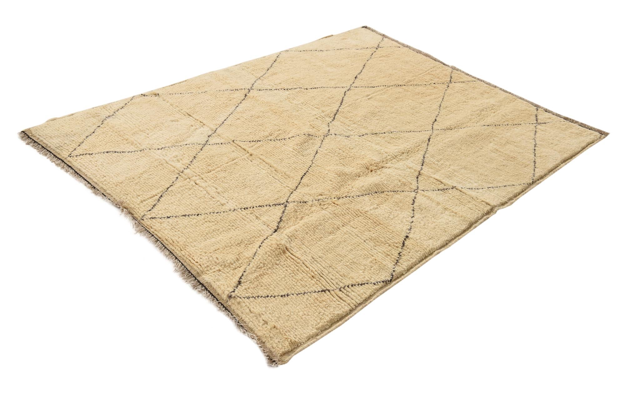 5' 4 x 7' 1 Hand Knotted Moroccan Wool Rug