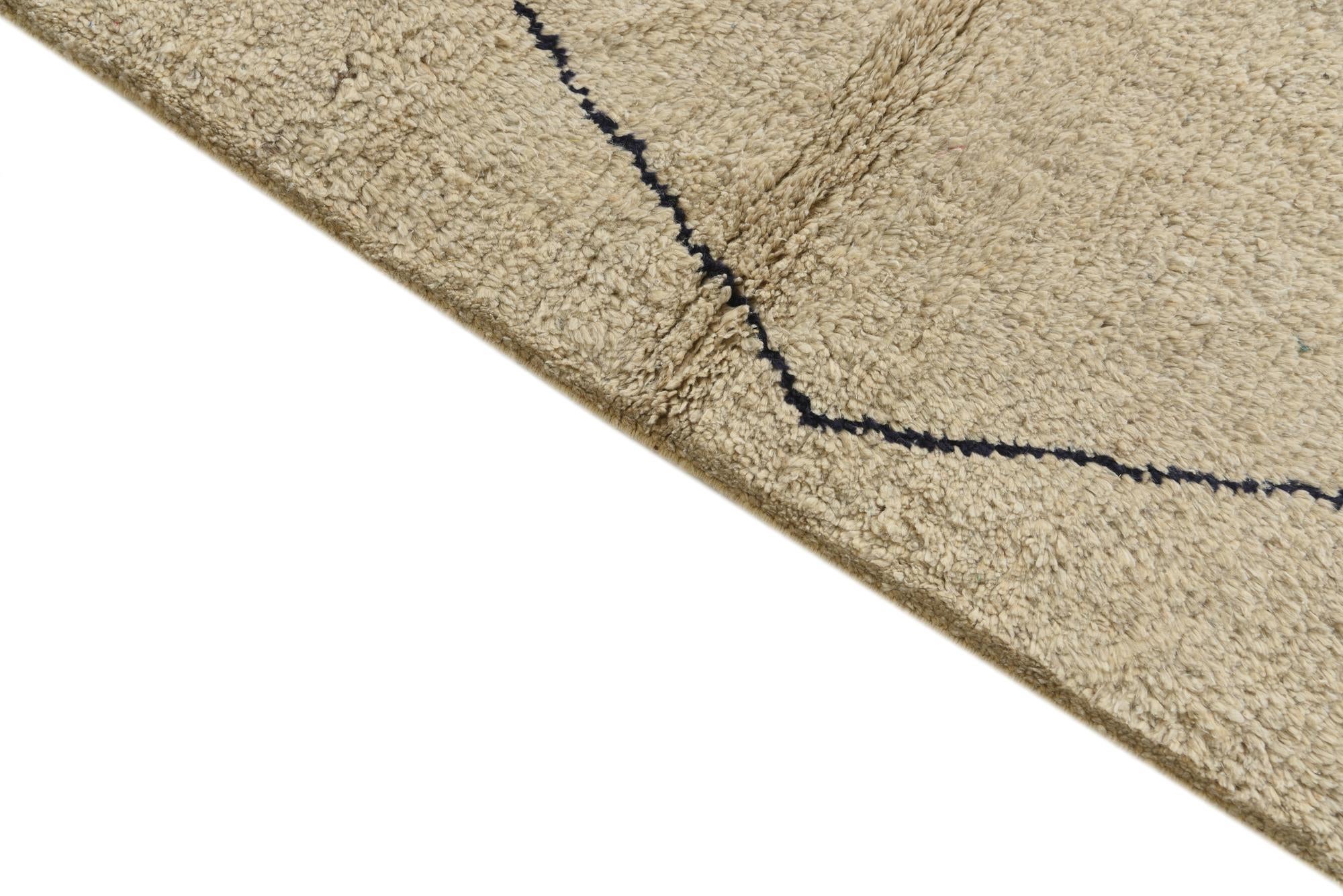 5' 8 x 7' 2 Hand Knotted Moroccan Wool Rug
