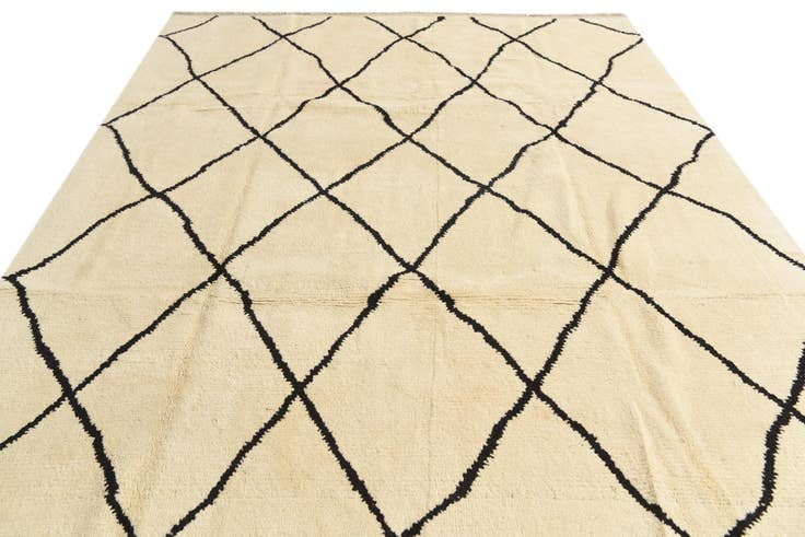 Detail image of 8' x 10' 4 Hand Knotted Moroccan Wool Rug