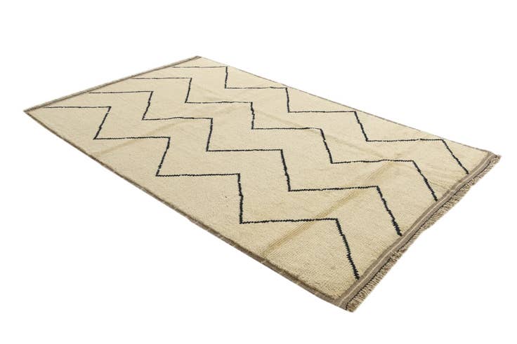 Detail image of 5' 5 x 8' 5 Hand Knotted Moroccan Wool Rug
