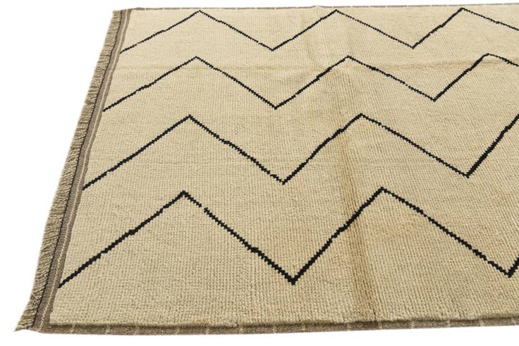 Detail image of 5' 5 x 8' 5 Hand Knotted Moroccan Wool Rug