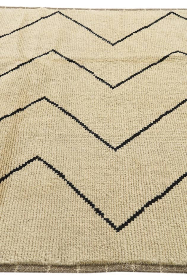 Detail image of 5' 5 x 8' 5 Hand Knotted Moroccan Wool Rug