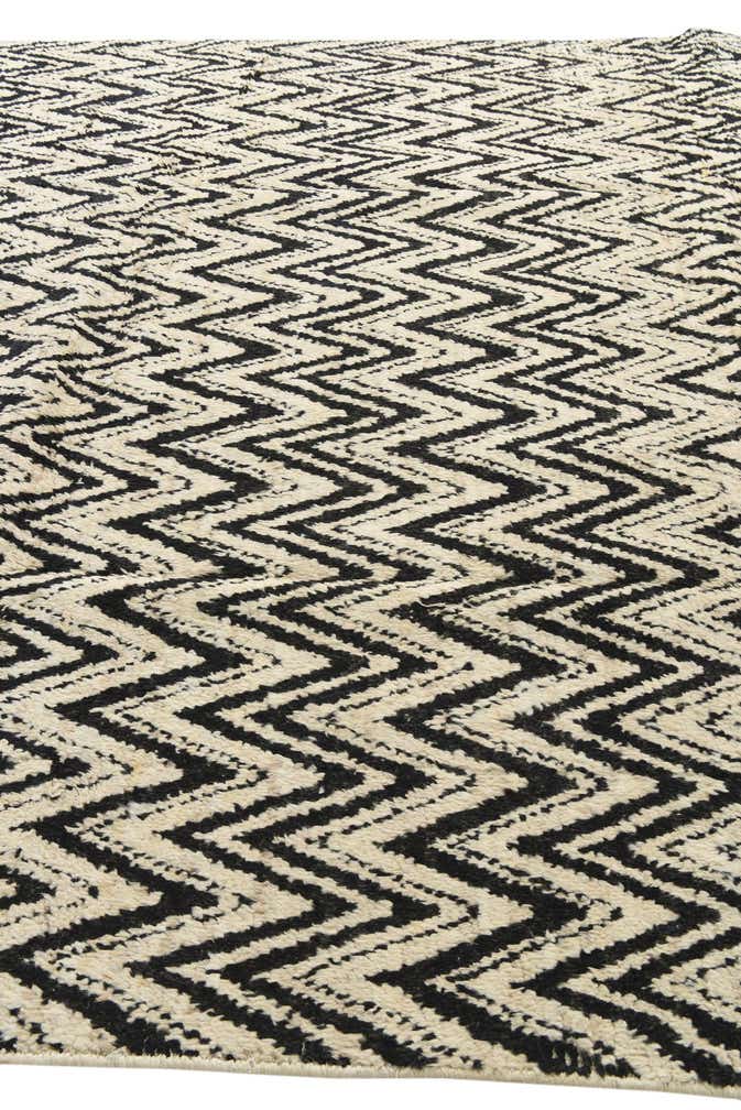 8' 6 x 12' 7 Hand Knotted Moroccan Wool Rug