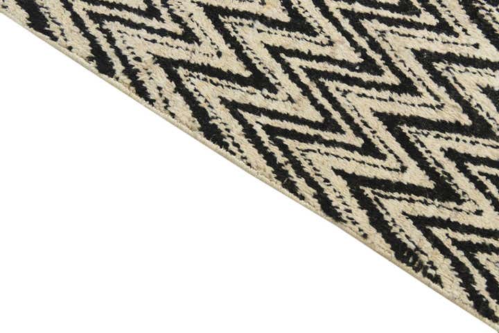 8' 6 x 12' 7 Hand Knotted Moroccan Wool Rug