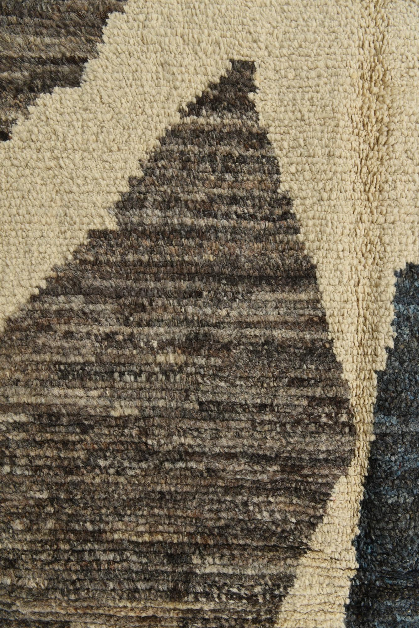 10' 5 x 14' 8 Hand Knotted Moroccan Wool Rug