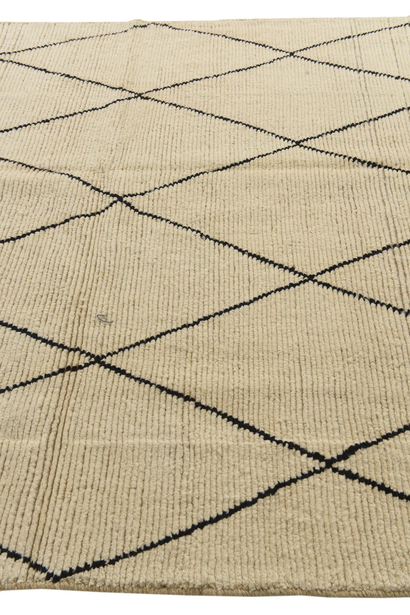 6' 5 x 9' Hand Knotted Moroccan Wool Rug