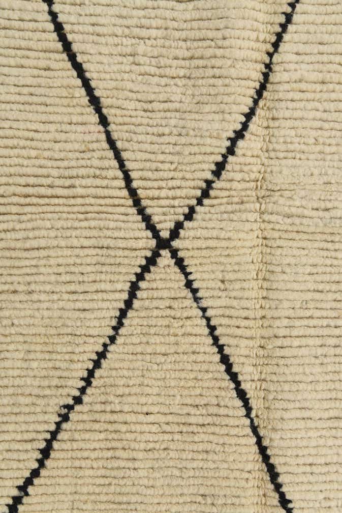 6' 5 x 9' Hand Knotted Moroccan Wool Rug