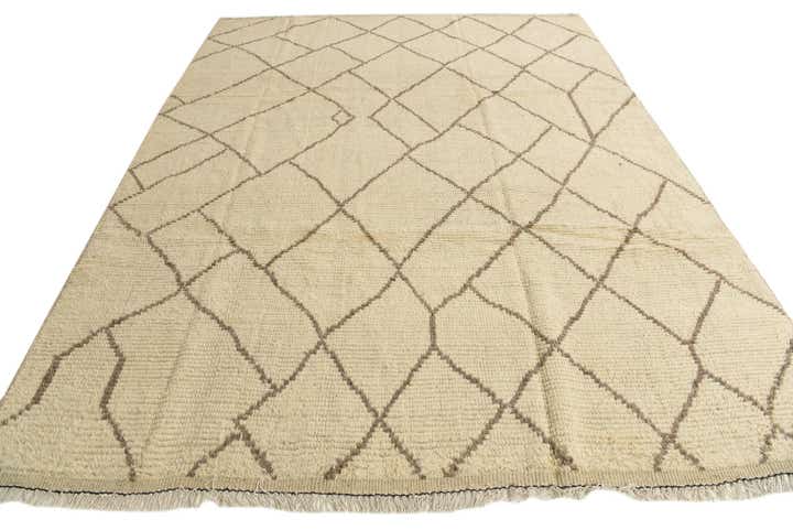 8' 5 x 10' 9 Hand Knotted Moroccan Wool Rug
