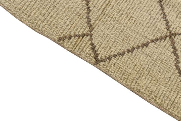 8' 5 x 10' 9 Hand Knotted Moroccan Wool Rug