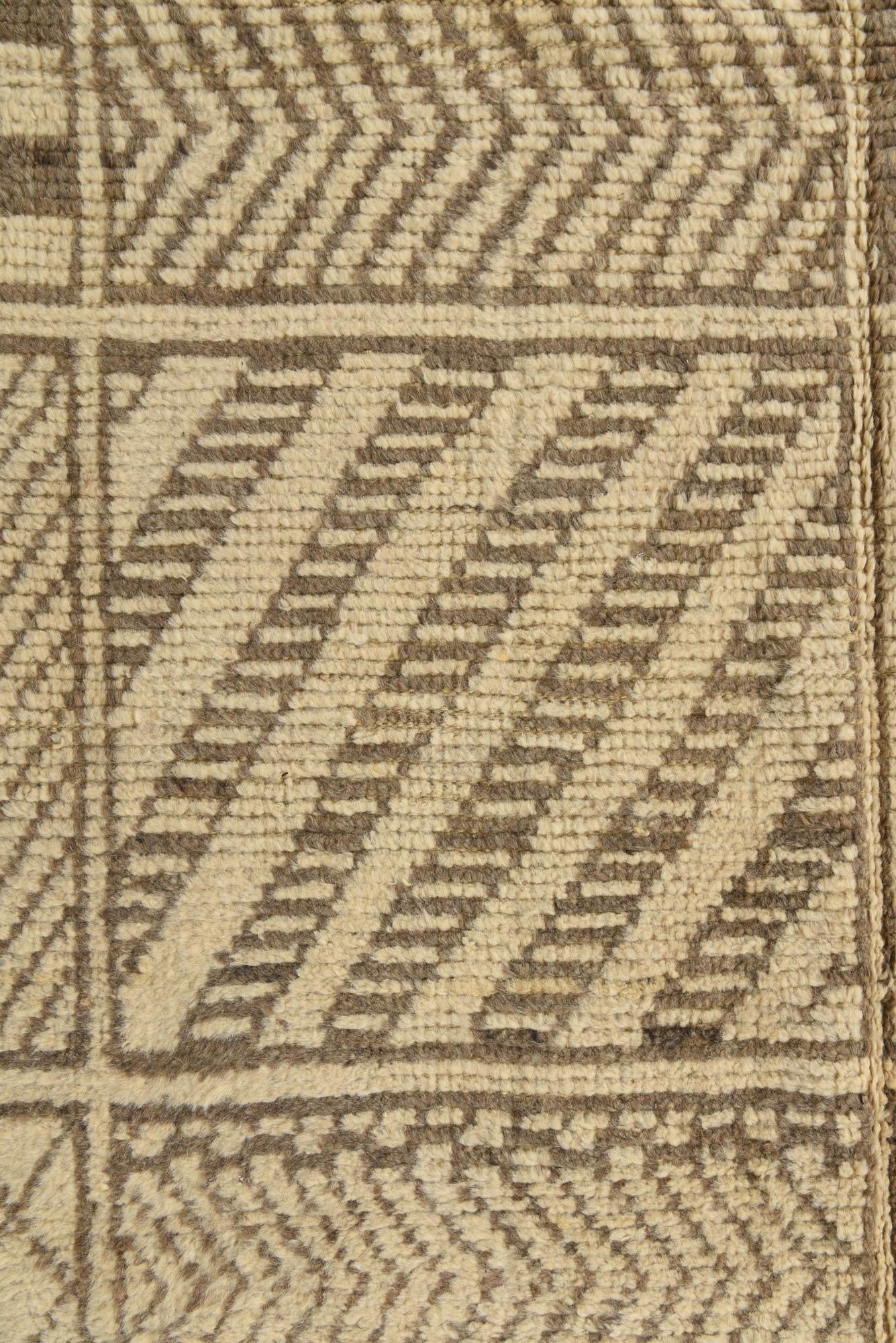 8' 5 x 10' 6 Hand Knotted Moroccan Wool Rug