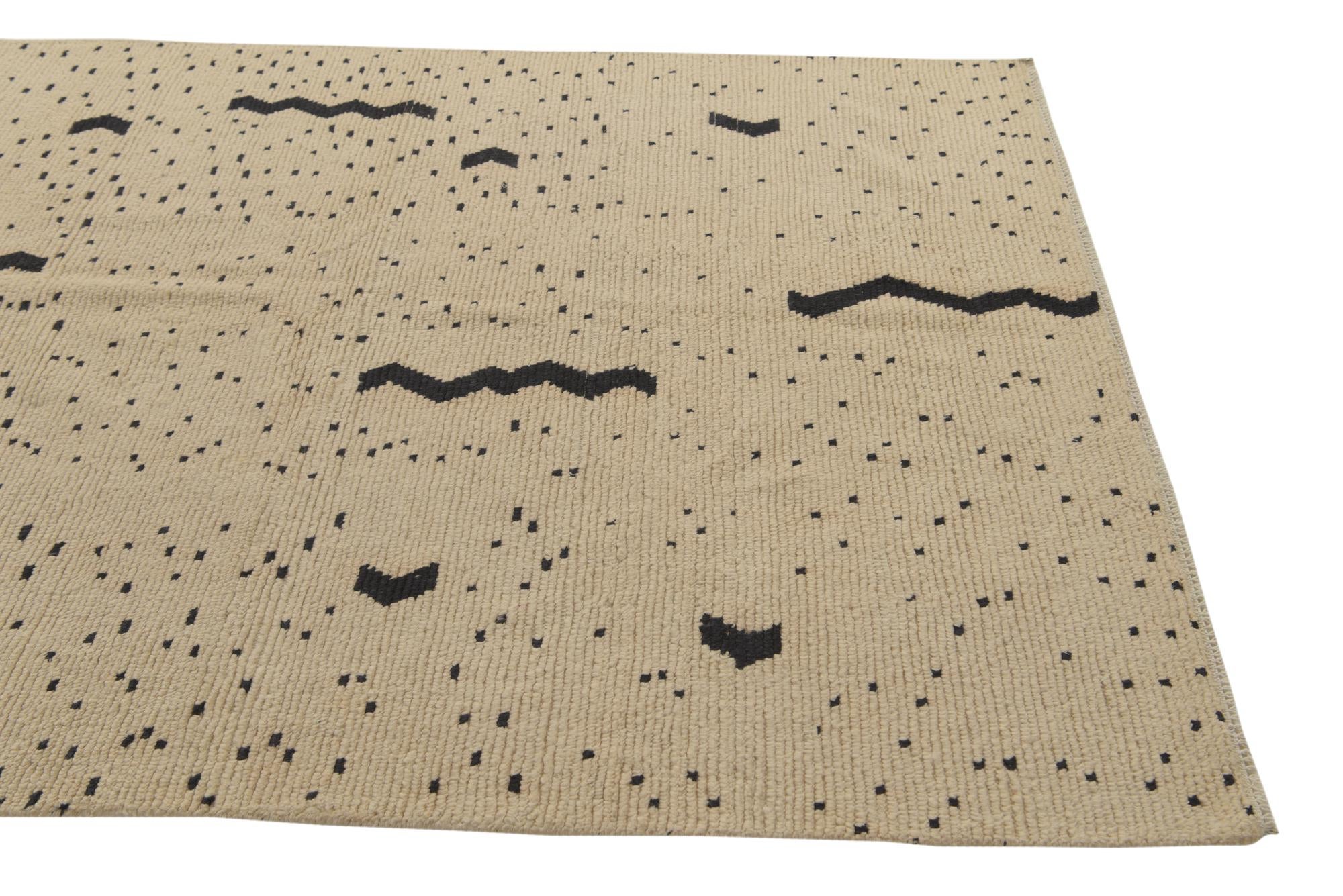 5' 5 x 8' 1 Hand Knotted Moroccan Wool Rug