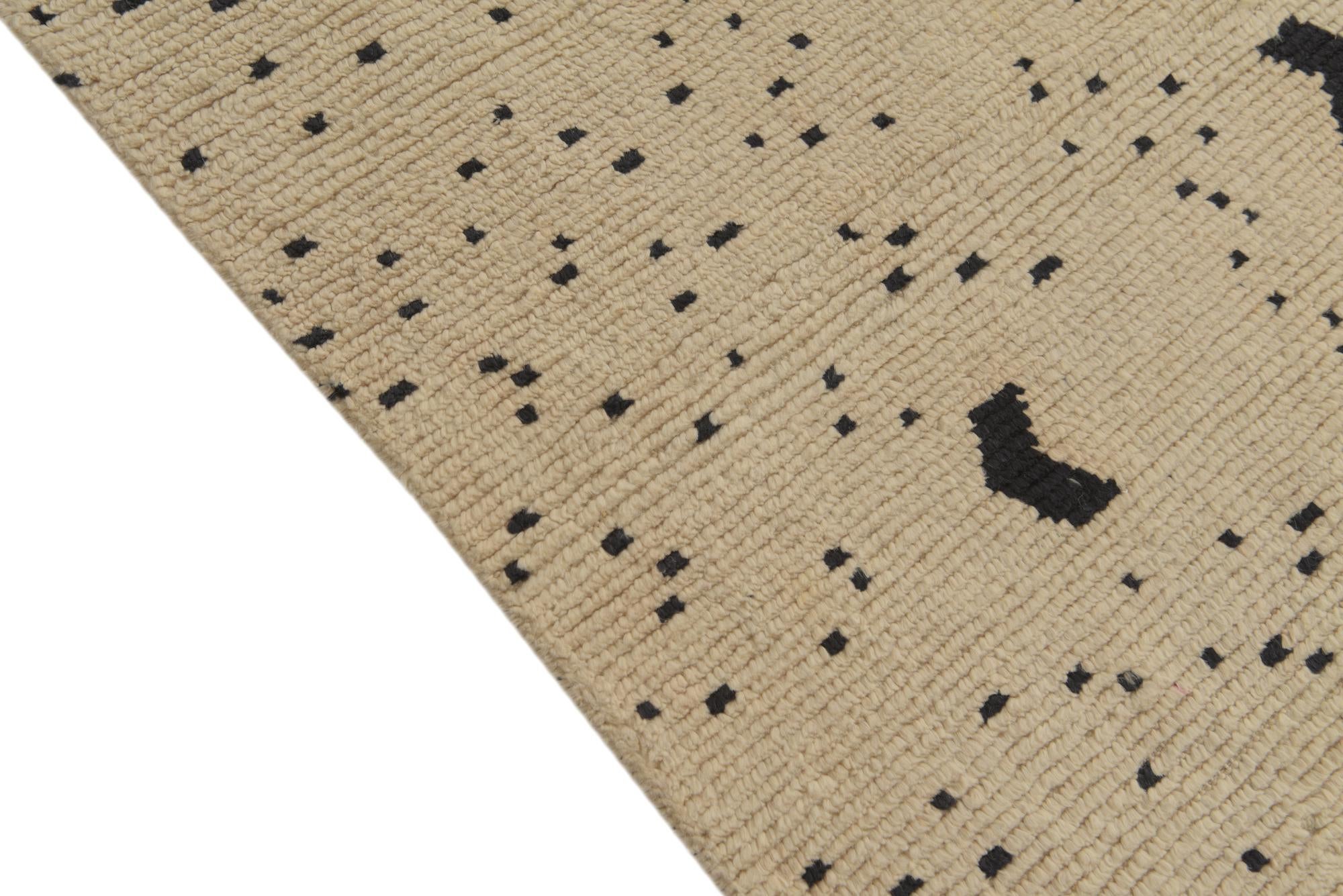 5' 5 x 8' 1 Hand Knotted Moroccan Wool Rug