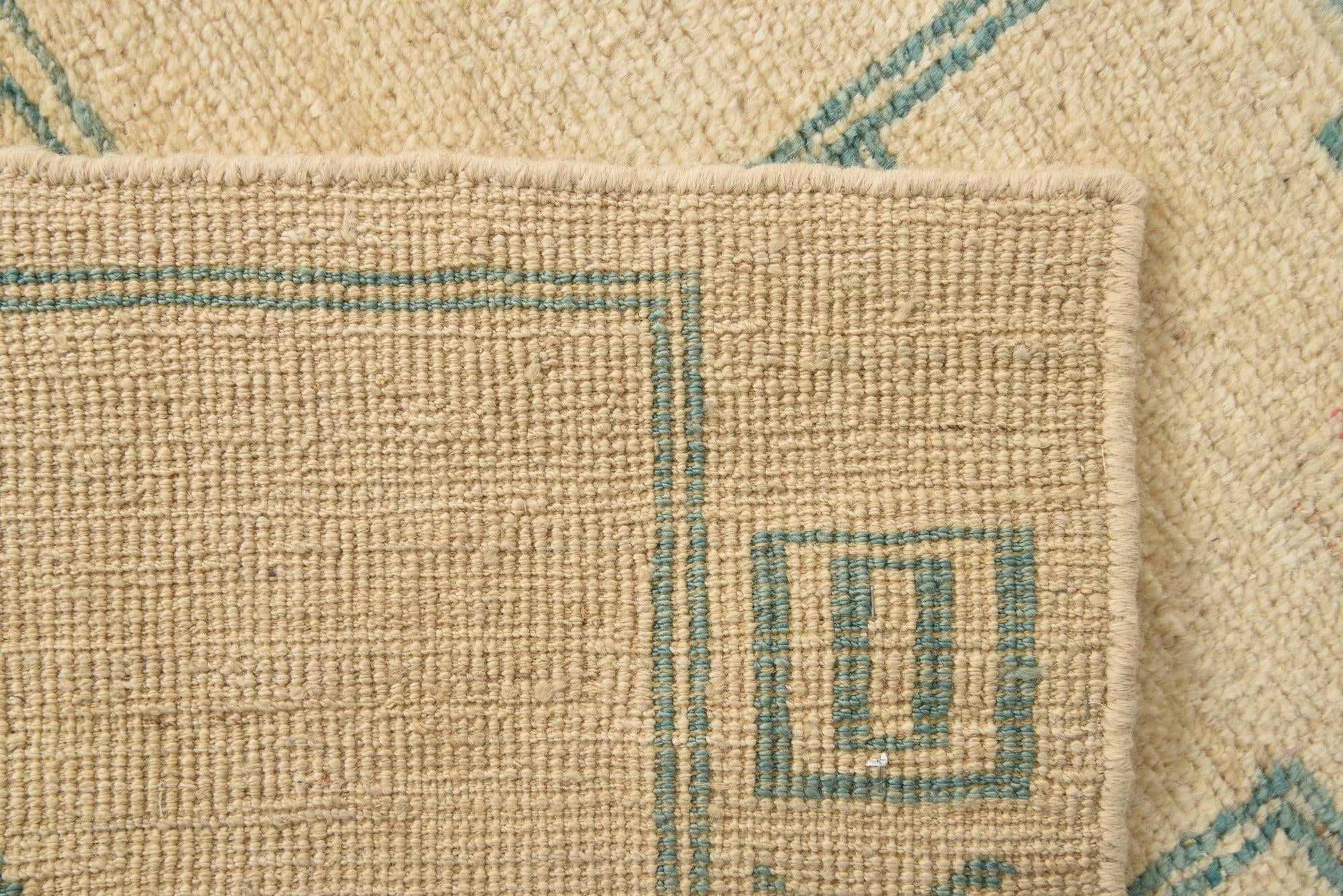 5' 6 x 8' 2 Hand Knotted Moroccan Wool Rug