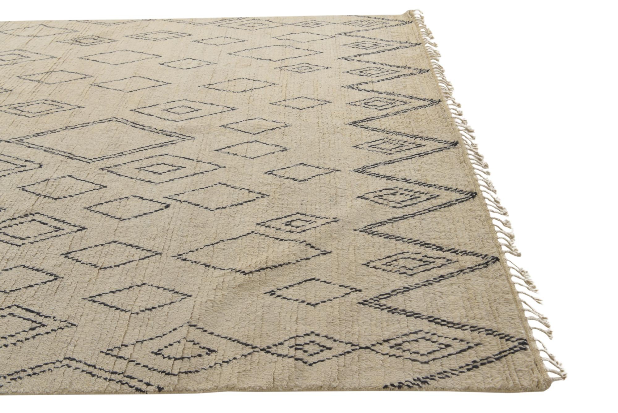 8' x 10' 2 Hand Knotted Moroccan Wool Rug