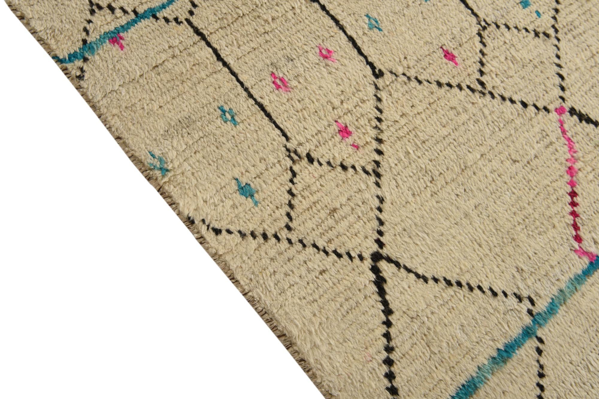 9' 11 x 15' Hand Knotted Moroccan Wool Rug