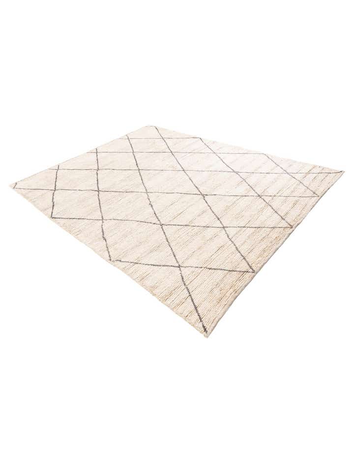 6' 9 x 8' 7 Hand Knotted Moroccan Wool Rug