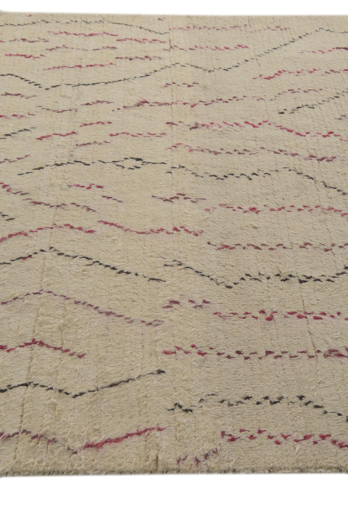 5' 10 x 9' 2 Hand Knotted Moroccan Wool Rug