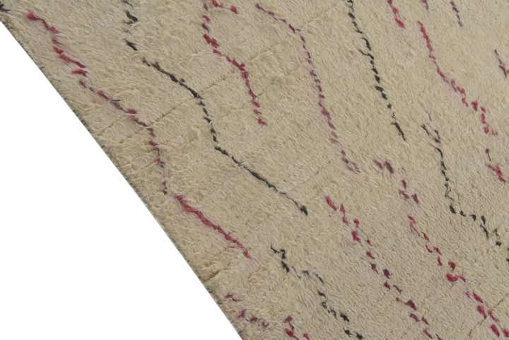 5' 10 x 9' 2 Hand Knotted Moroccan Wool Rug