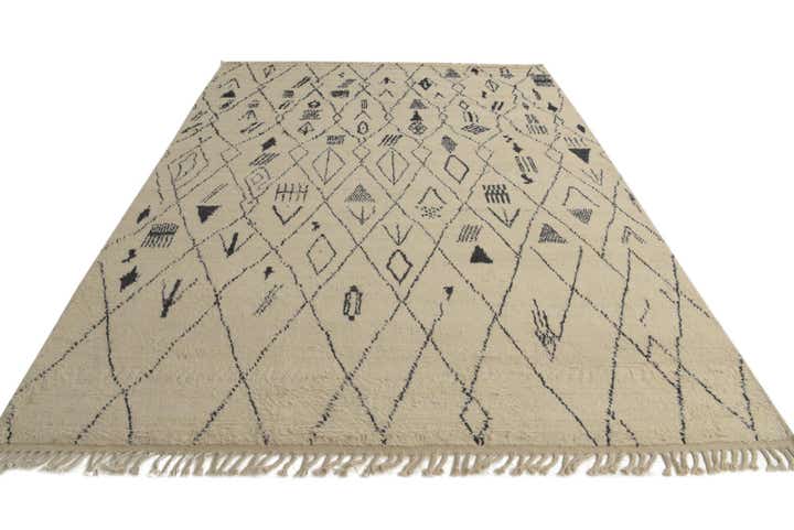 8' x 10' 6 Hand Knotted Moroccan Wool Rug