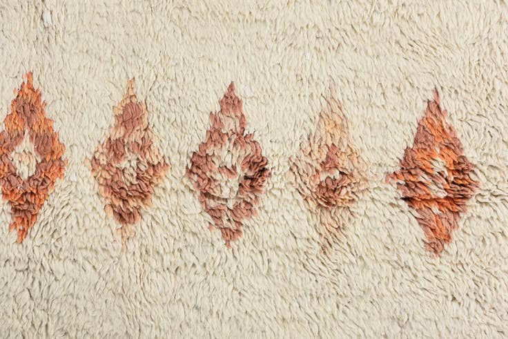 Detail image of 2' 4 x 4' 10 Hand Knotted Moroccan Wool Rug