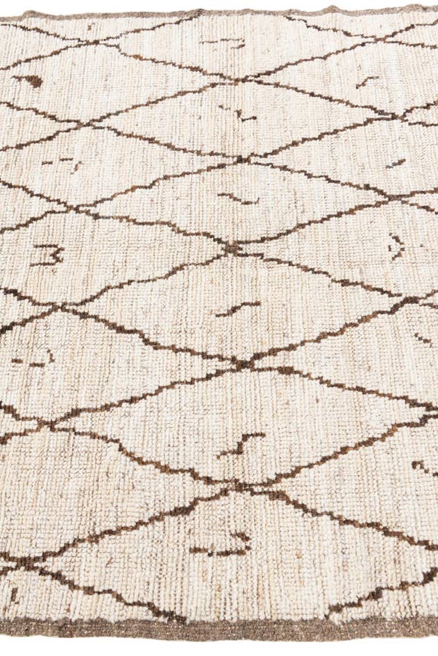 Detail image of 4' 2 x 6' 3 Hand Knotted Moroccan Wool Rug