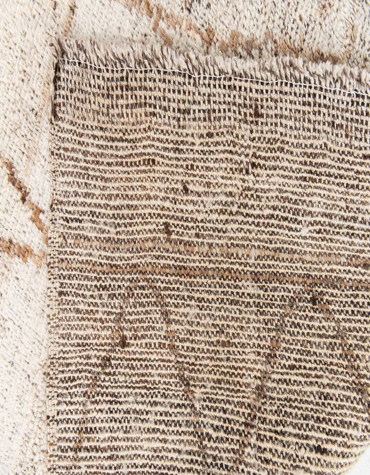 Detail image of 5' x 7' 6  Hand Knotted Moroccan Wool Rug
