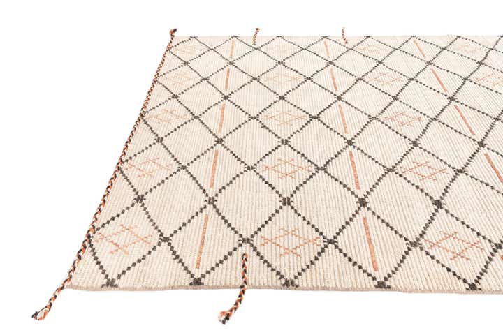 6' x 9' Hand Knotted Moroccan Wool Rug