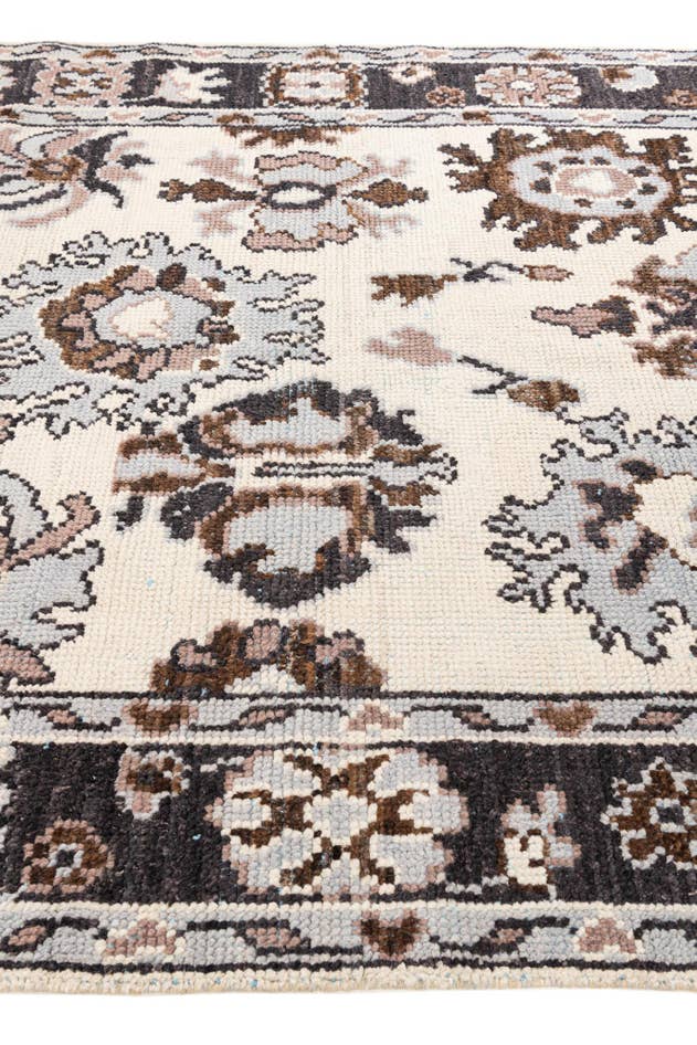 Detail image of 5' 10 x 9' 3 Hand Knotted Moroccan Wool Rug