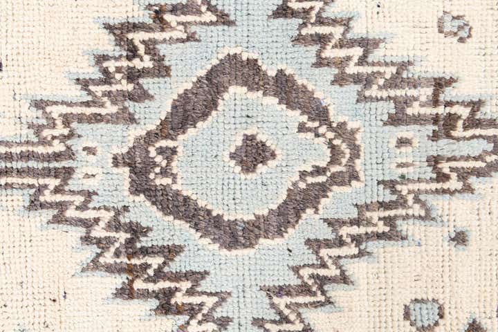 5' 4 x 7' 2 Hand Knotted Moroccan Wool Rug