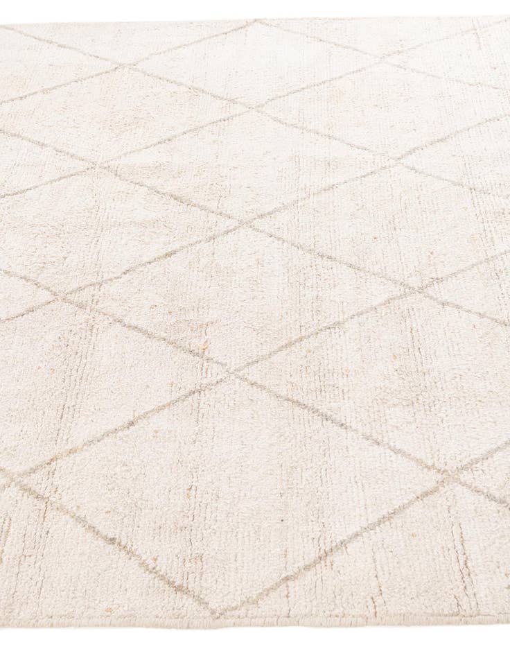 Detail image of 6' 8 x 8' 10  Hand Knotted Moroccan Wool Rug