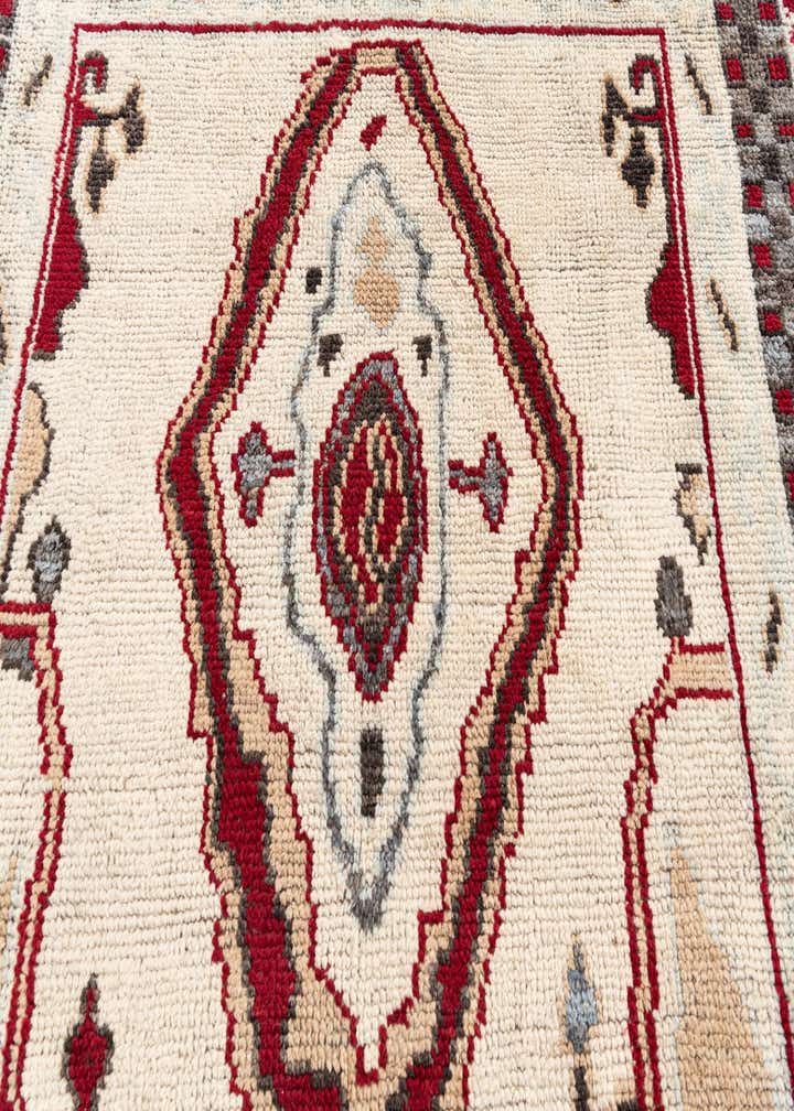 6' 7 x 9' Hand Knotted Moroccan Wool Rug