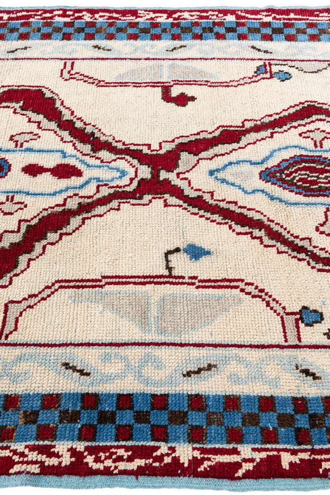 5' 10 x 9' 6 Hand Knotted Moroccan Wool Rug