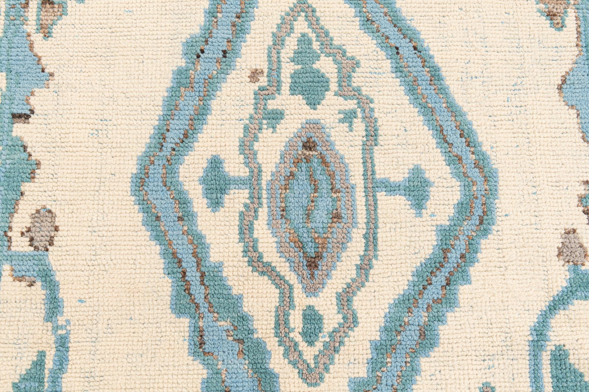 5' 5 x 9' Hand Knotted Moroccan Wool Rug