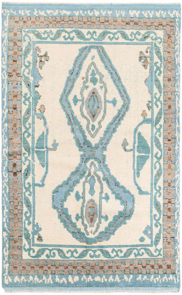 5' 5 x 9' Hand Knotted Moroccan Wool Rug
