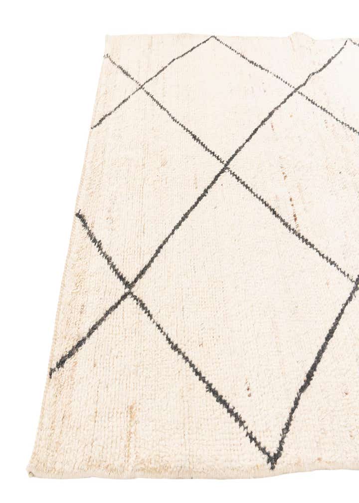 4' 10 x 7' 10 Hand Knotted Moroccan Wool Rug