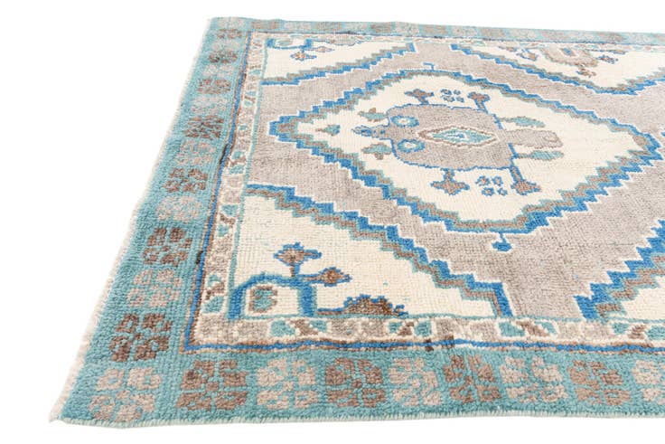 Detail image of 6' x 9' Hand Knotted Moroccan Wool Rug
