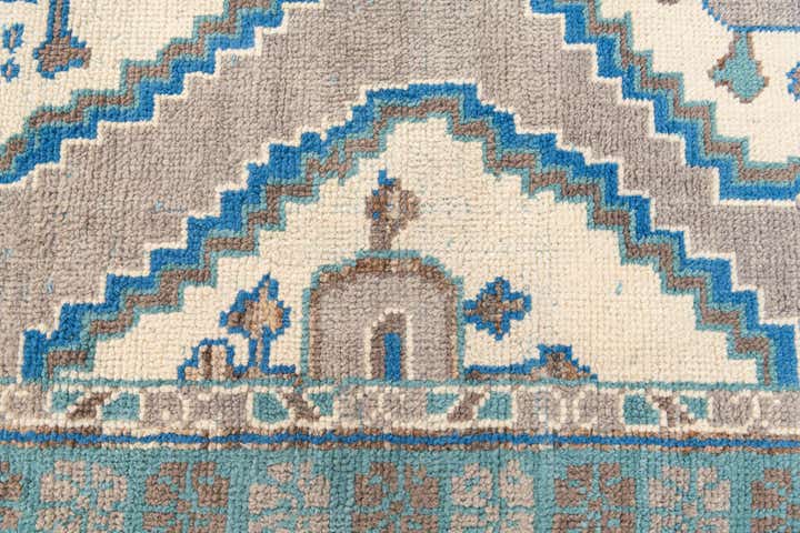 6' x 9' Hand Knotted Moroccan Wool Rug