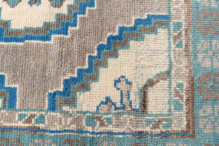 6' x 9' Hand Knotted Moroccan Wool Rug