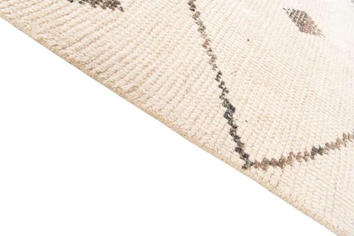6' 1 x 9' 9 Hand Knotted Moroccan Wool Rug