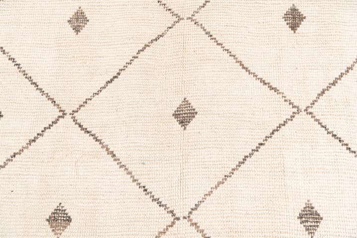 6' 1 x 9' 9 Hand Knotted Moroccan Wool Rug