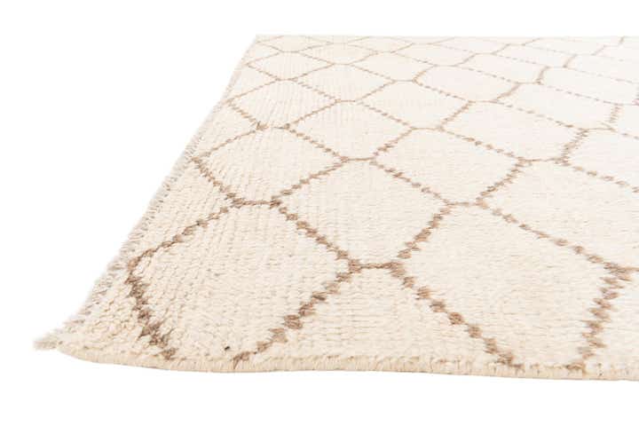 5' 2 x 8' 1 Hand Knotted Moroccan Wool Rug