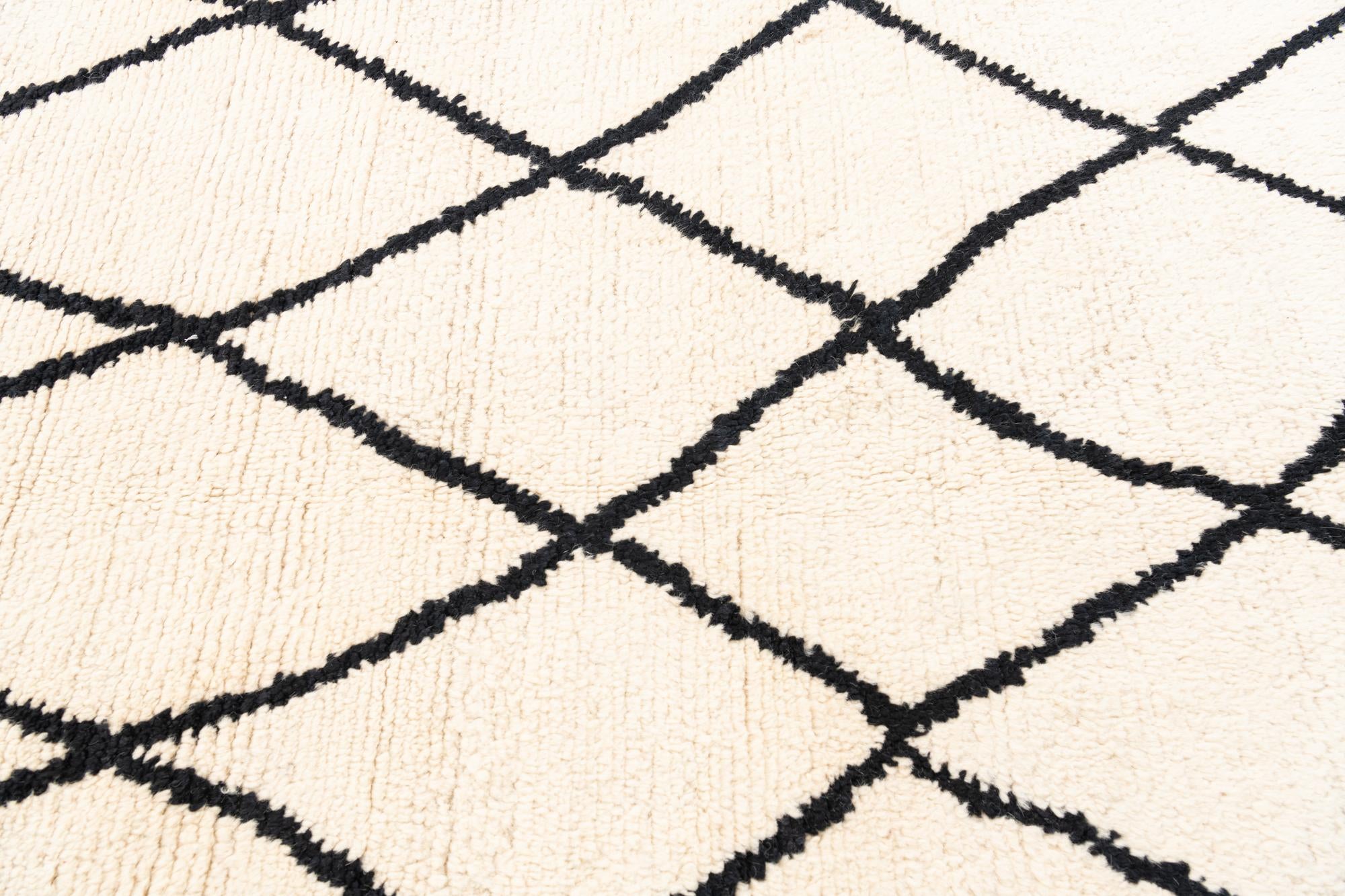 5' 3 x 7' 3 Hand Knotted Moroccan Wool Rug