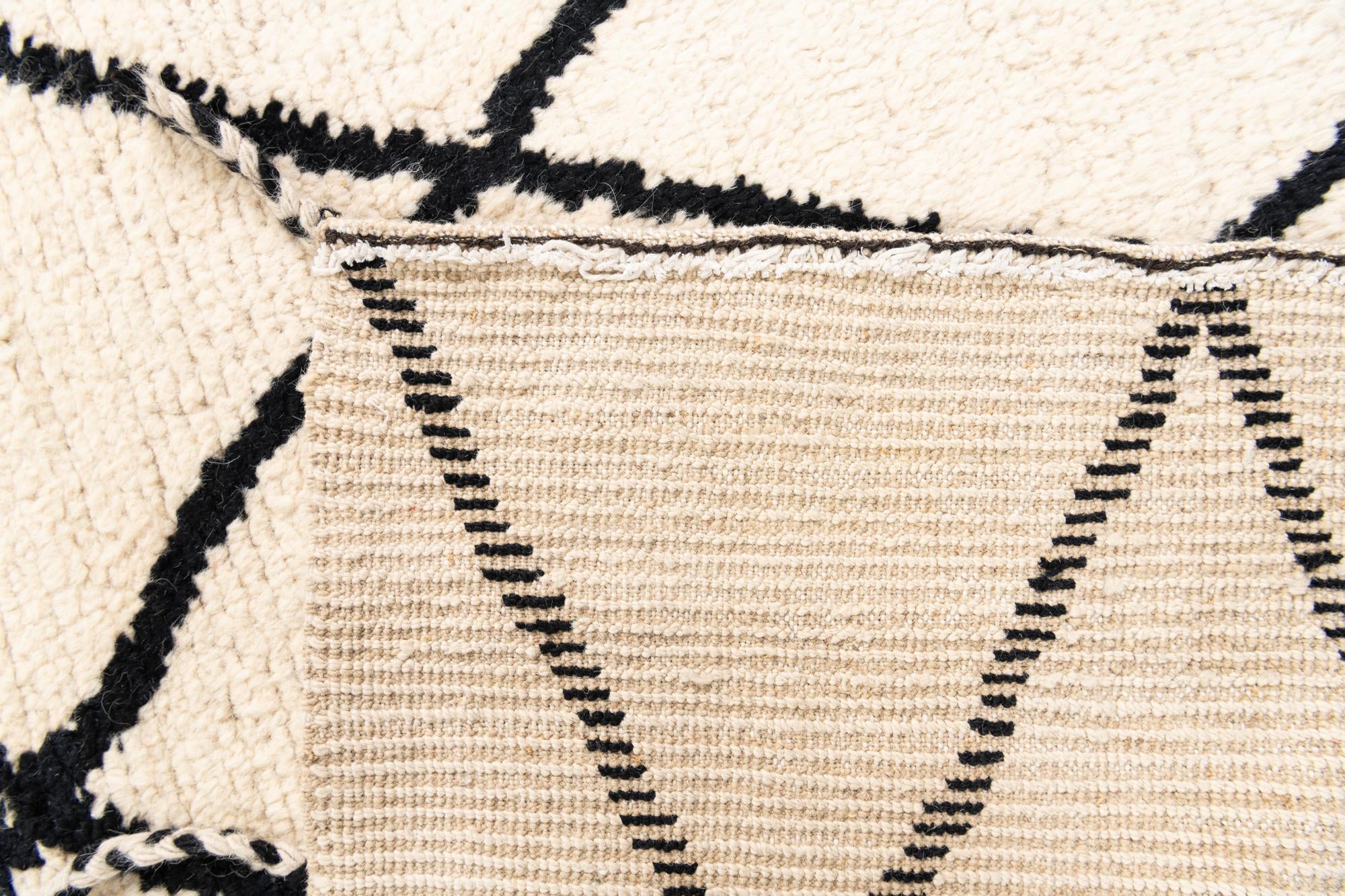 5' 3 x 7' 3 Hand Knotted Moroccan Wool Rug